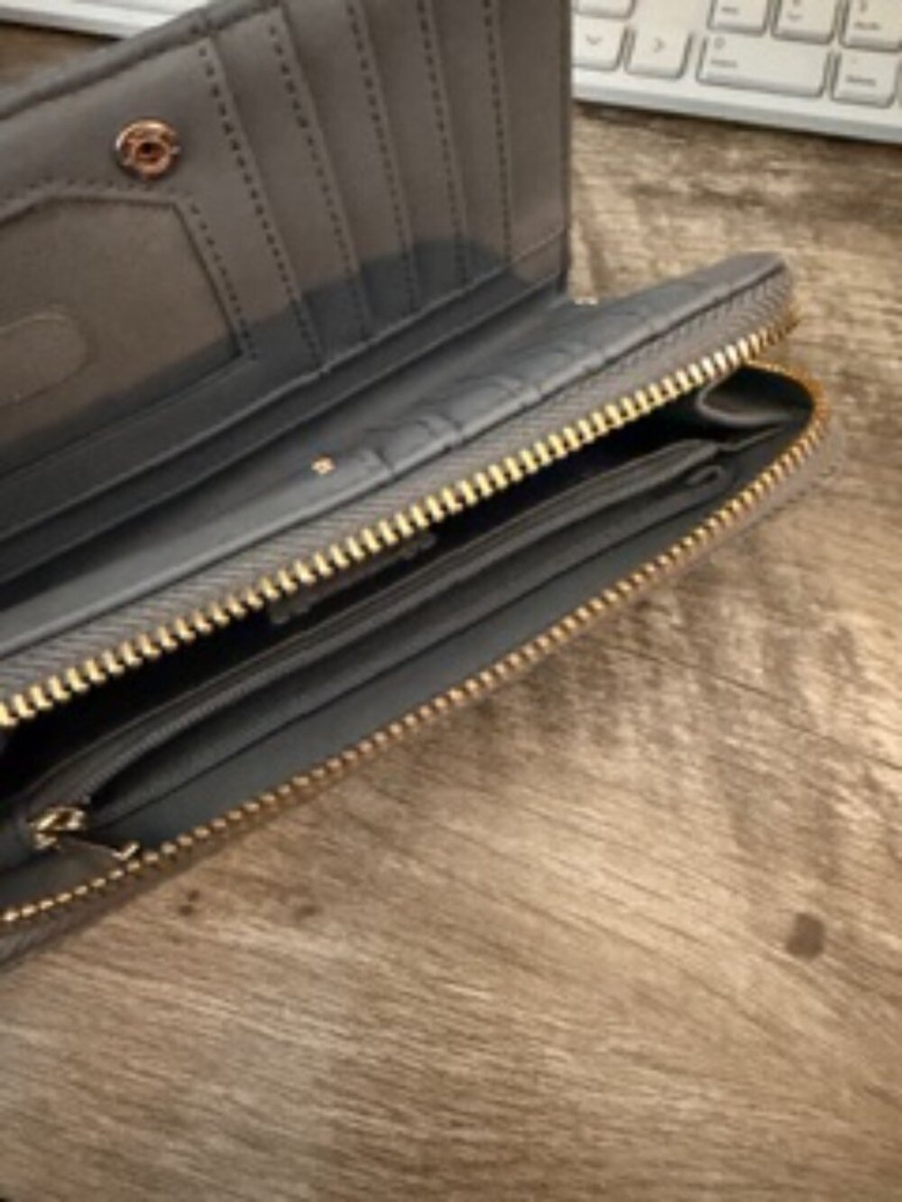 Wallet - Picture 3 of 3